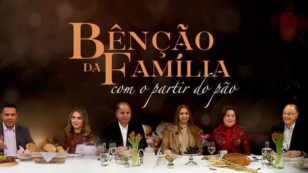 The blessing of the family with the breaking of bread